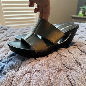 Laura Ashley Elastic Wedge Gray Elastic Stretch Strap Dressy Sandals Size 8